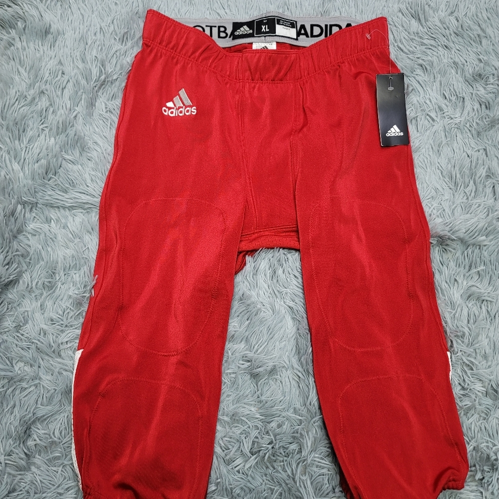Adidas football bottom crop red color size XL